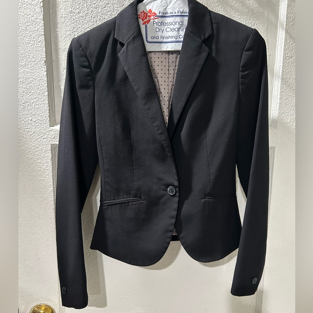 H&M Elegant Black Blazer